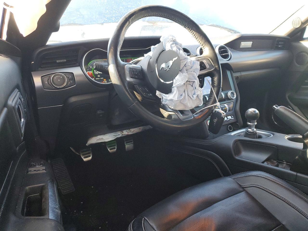 2021 FORD MUSTANG