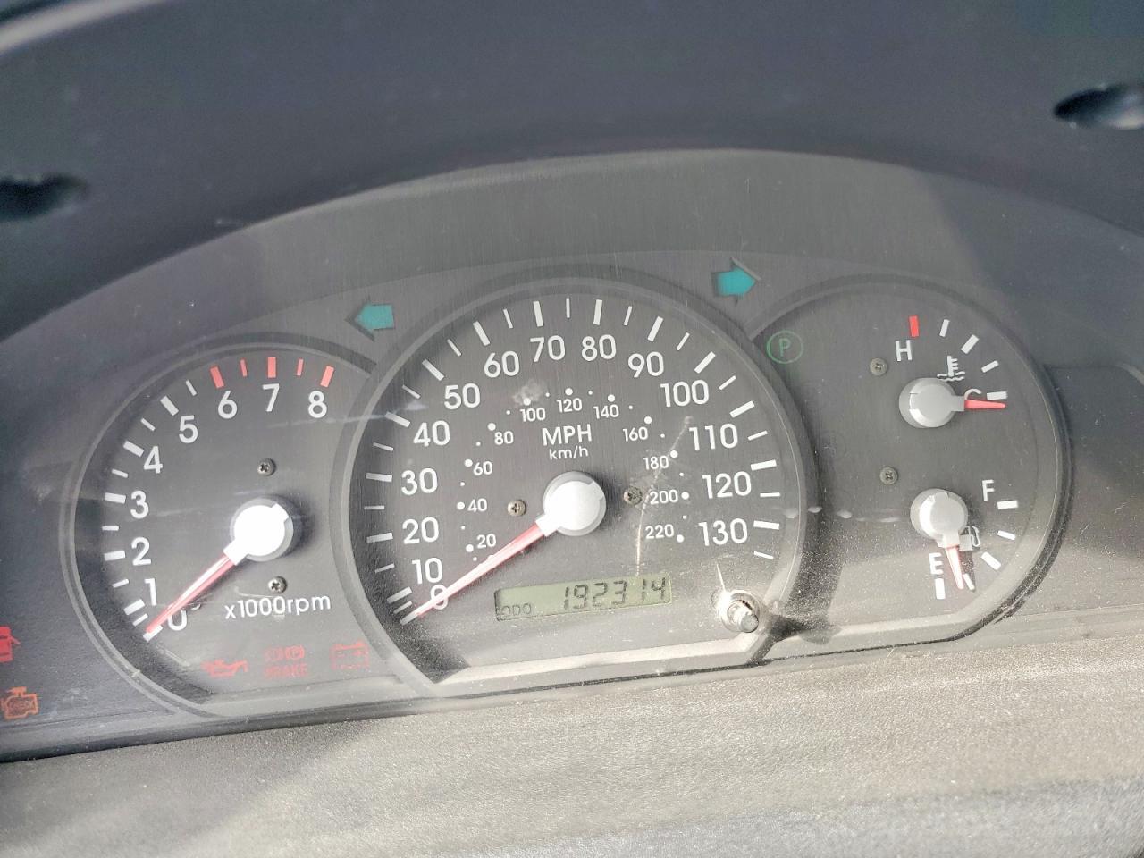 2003 KIA SORENTO