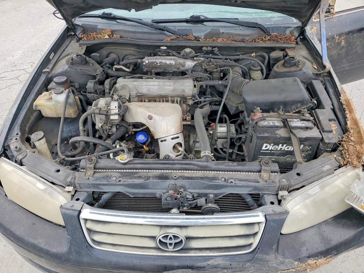 2001 TOYOTA CAMRY