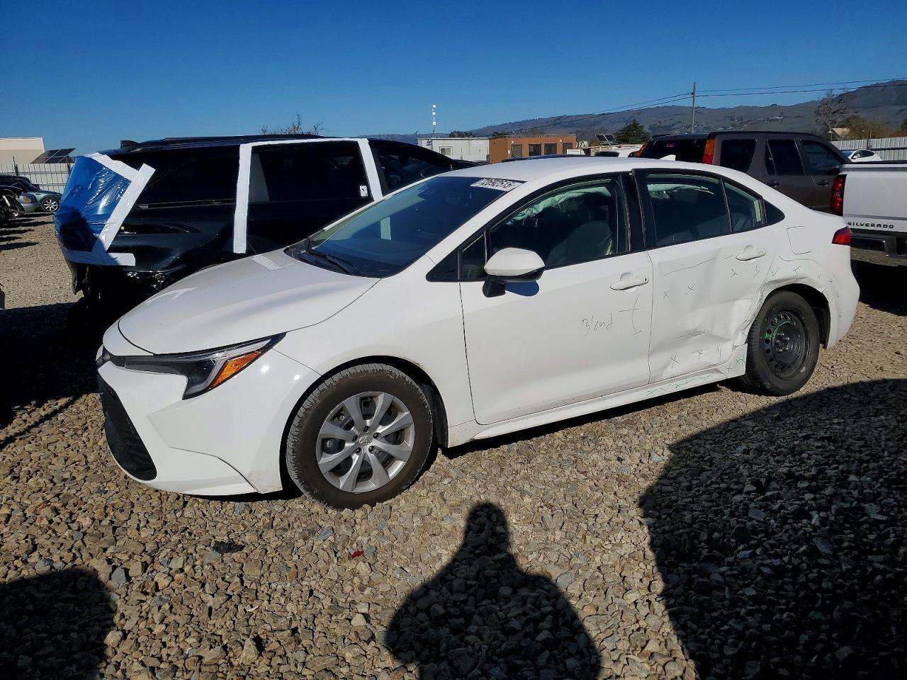 2025 TOYOTA COROLLA