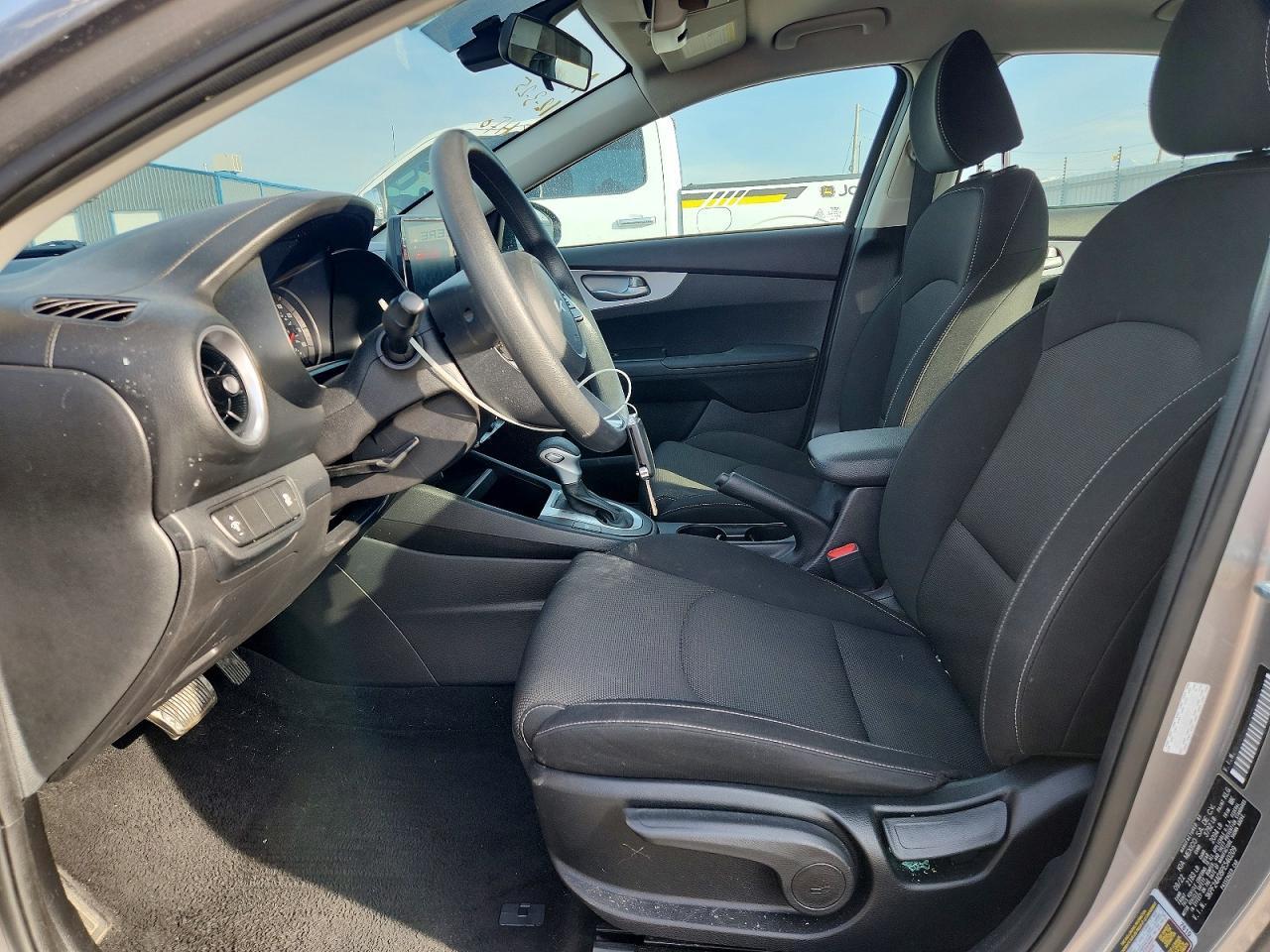 2023 KIA FORTE