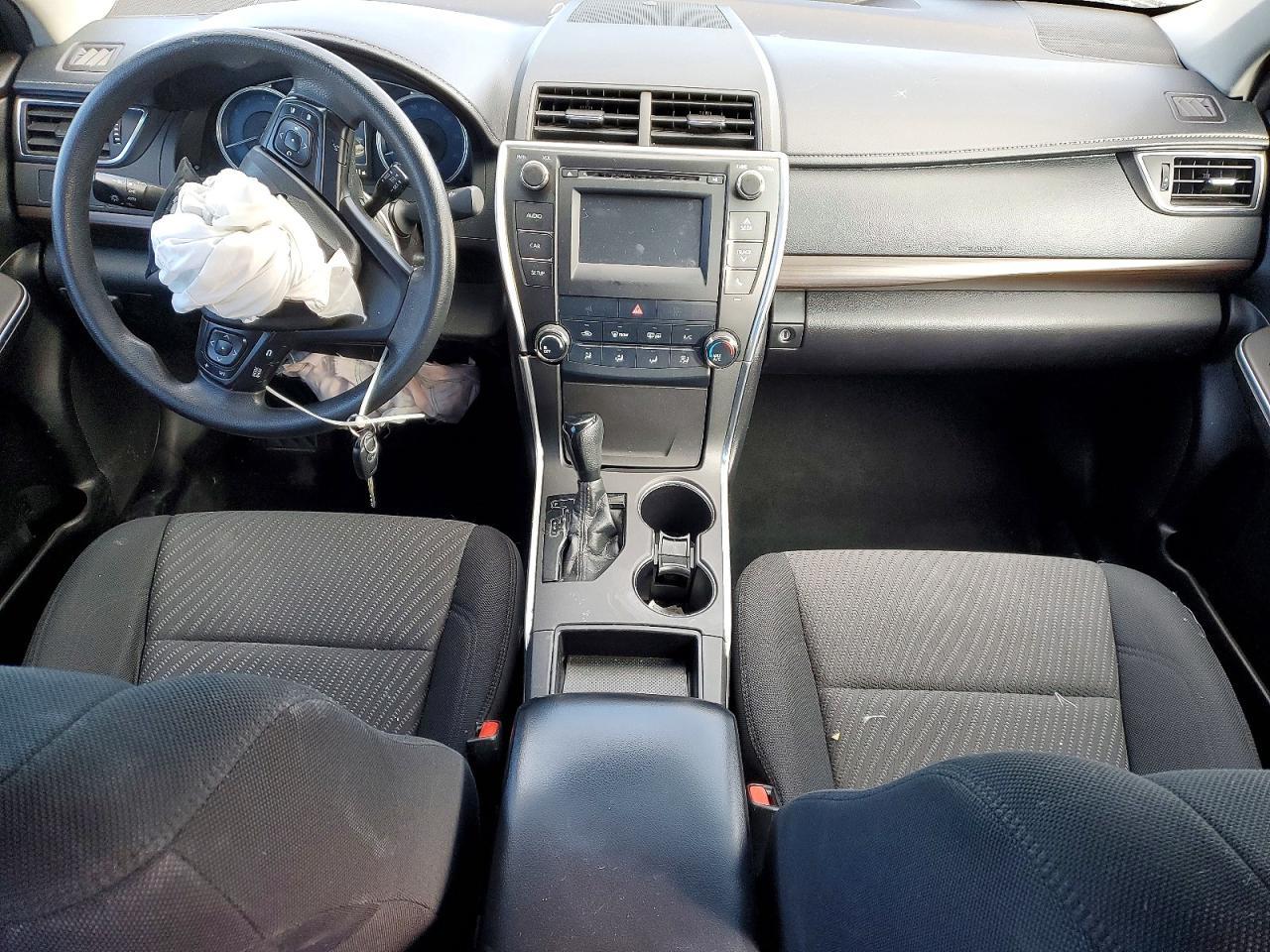 2016 TOYOTA CAMRY