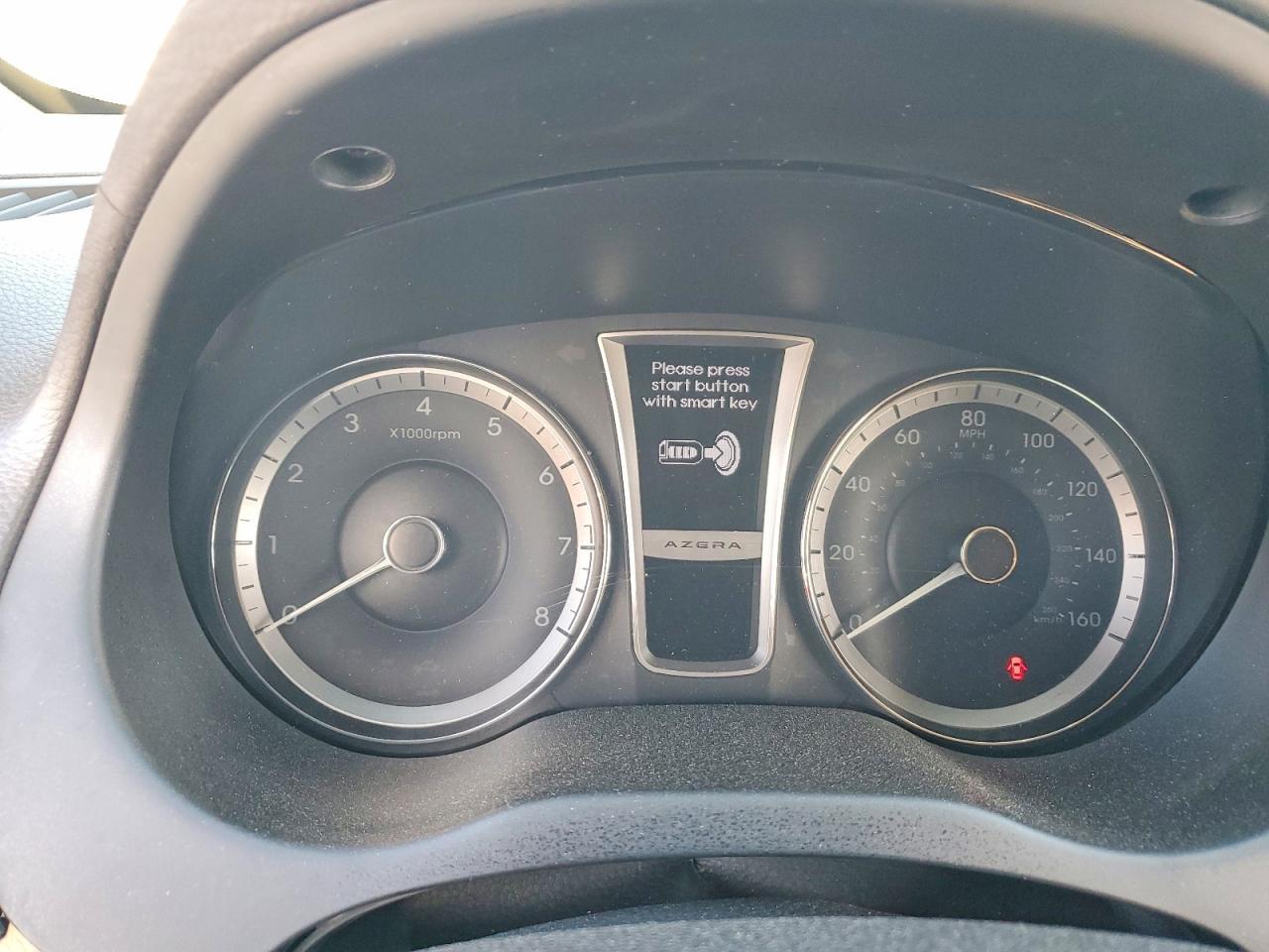 2012 HYUNDAI Azera