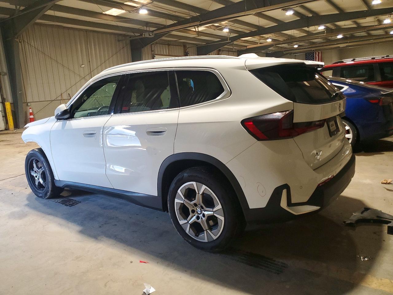 2023 BMW X1