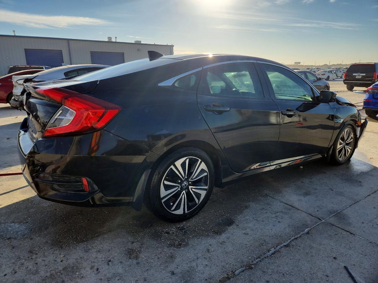 2017 HONDA CIVIC