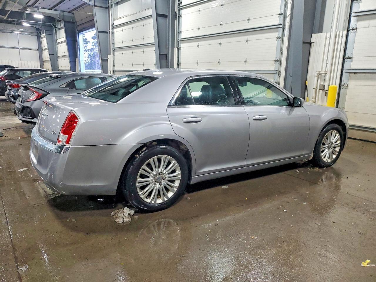 2014 CHRYSLER 300