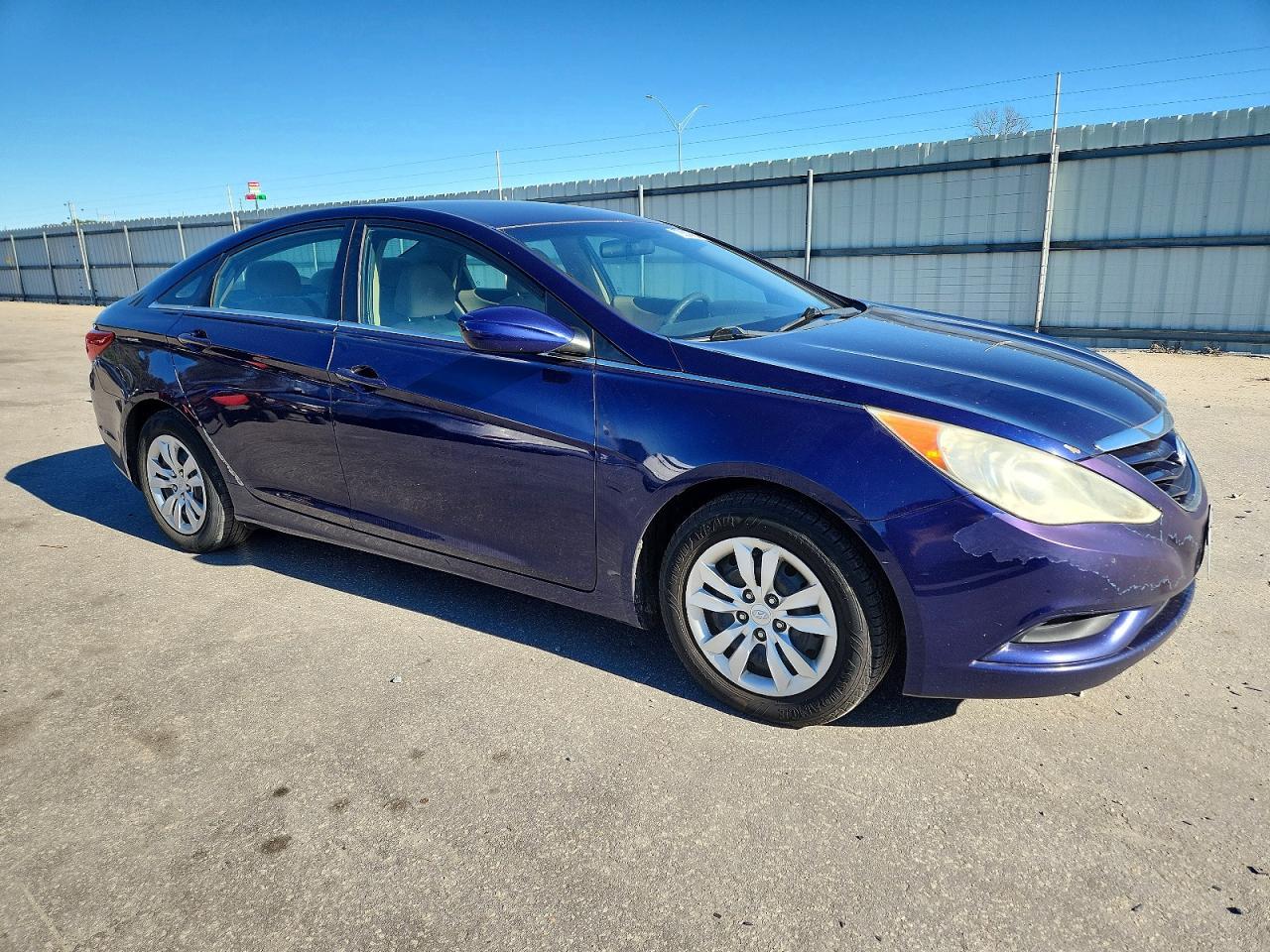 2011 HYUNDAI SONATA