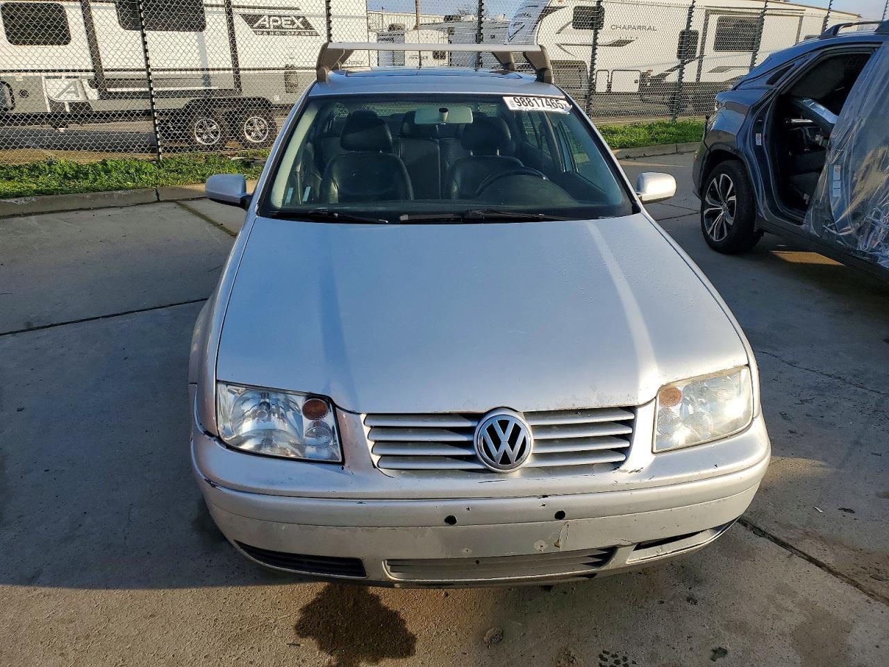 2003 VOLKSWAGEN JETTA