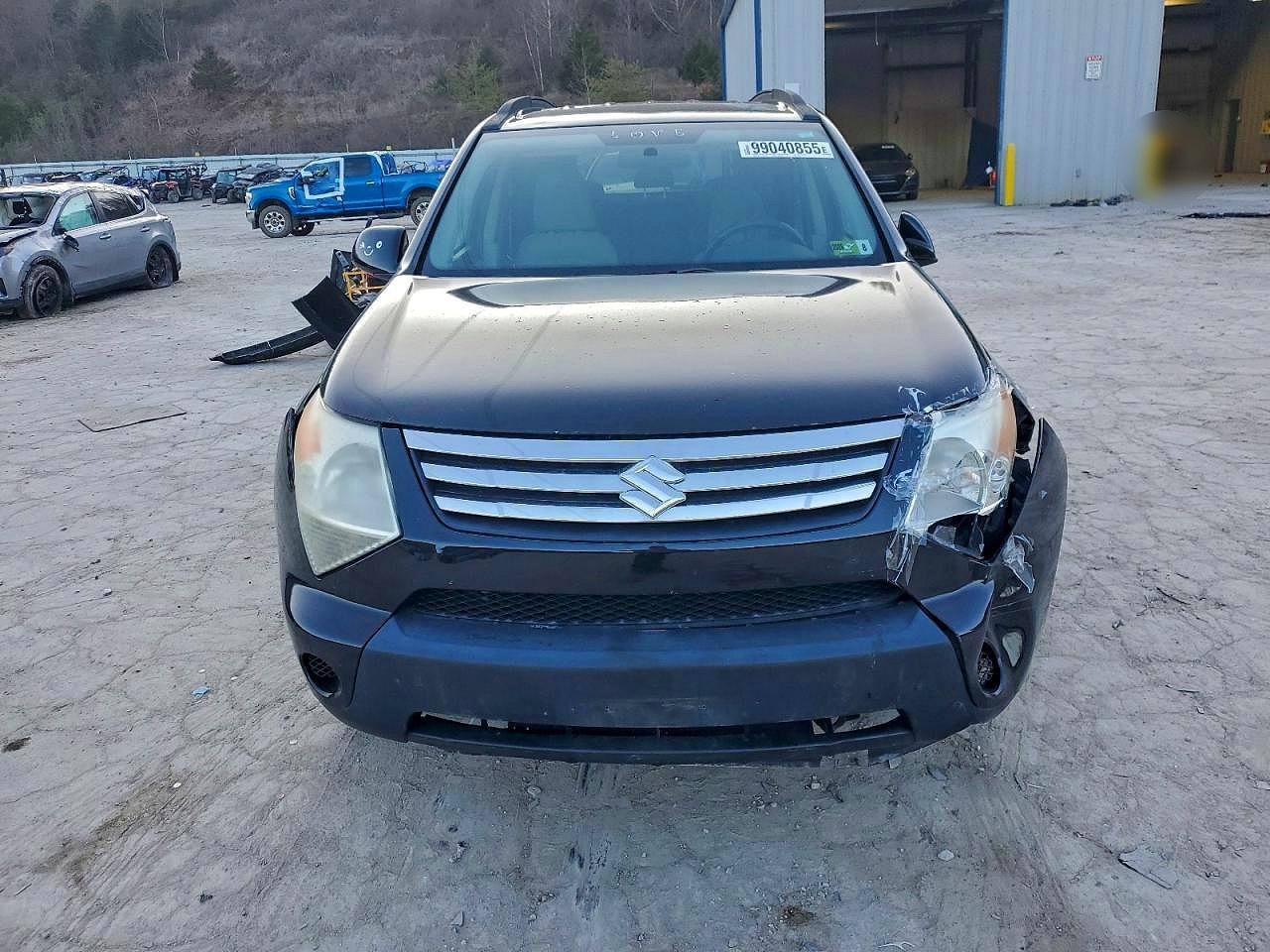 2008 SUZUKI Xl-7