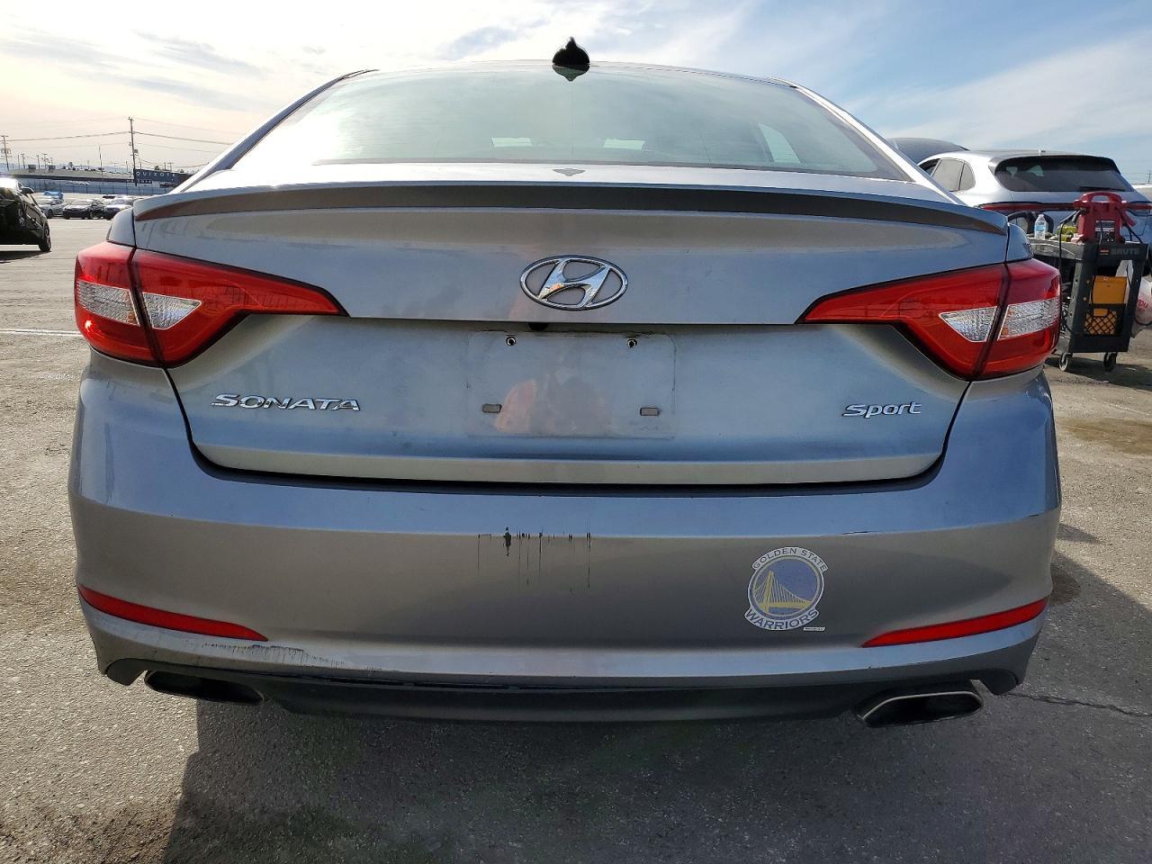 2016 HYUNDAI SONATA