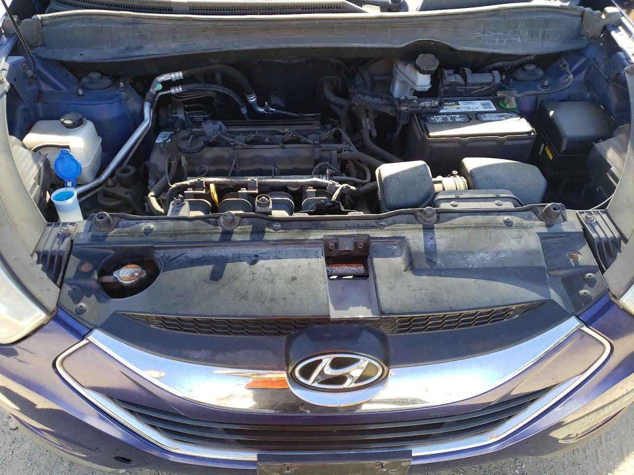 2011 HYUNDAI TUCSON