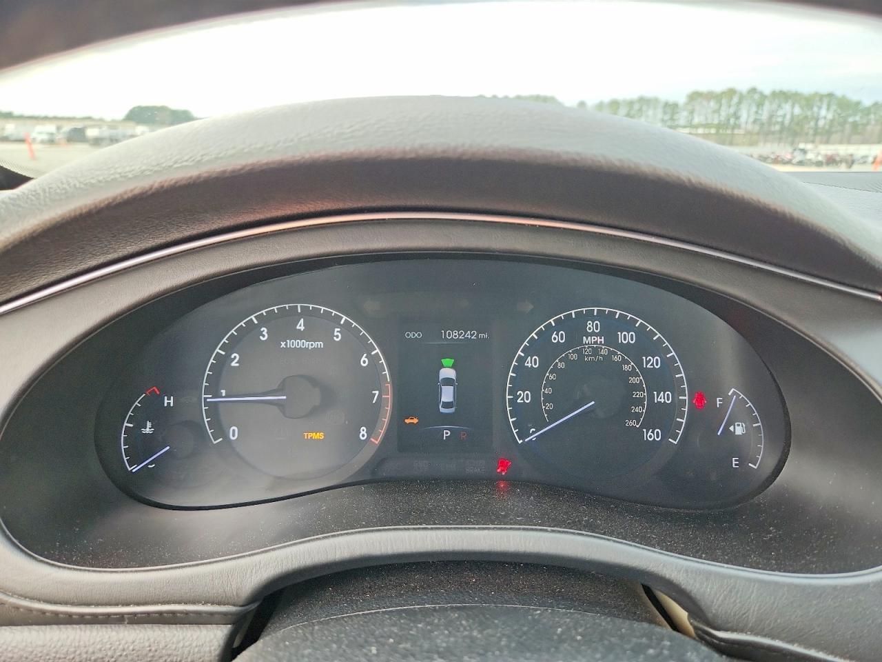 2012 HYUNDAI GENESIS