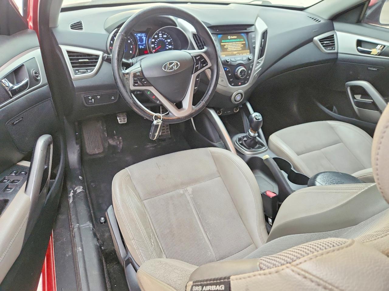 2013 HYUNDAI VELOSTER