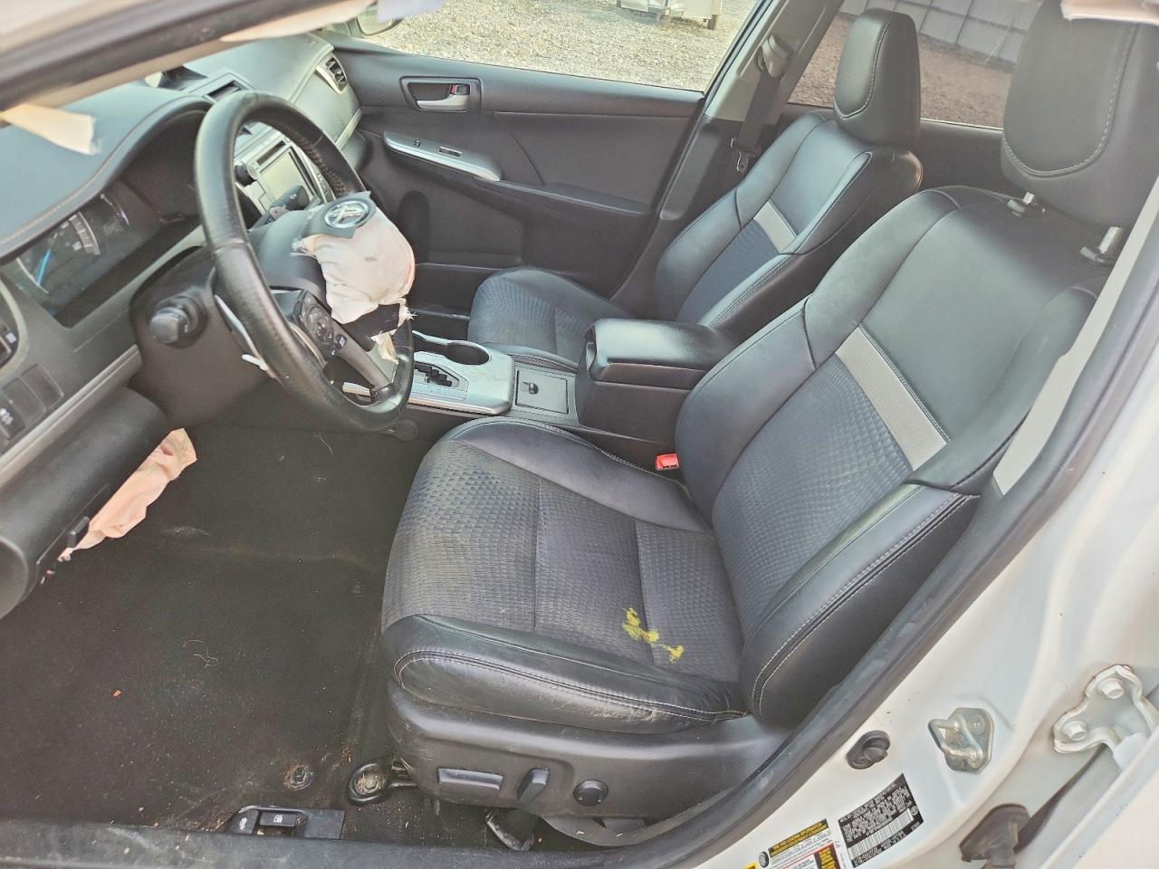 2014 TOYOTA CAMRY