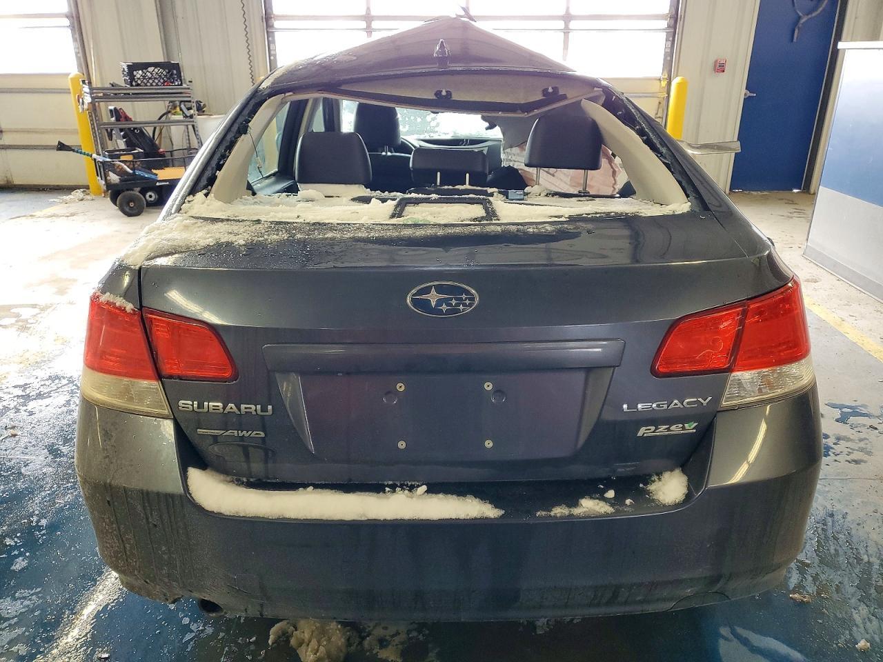 2013 SUBARU Legacy