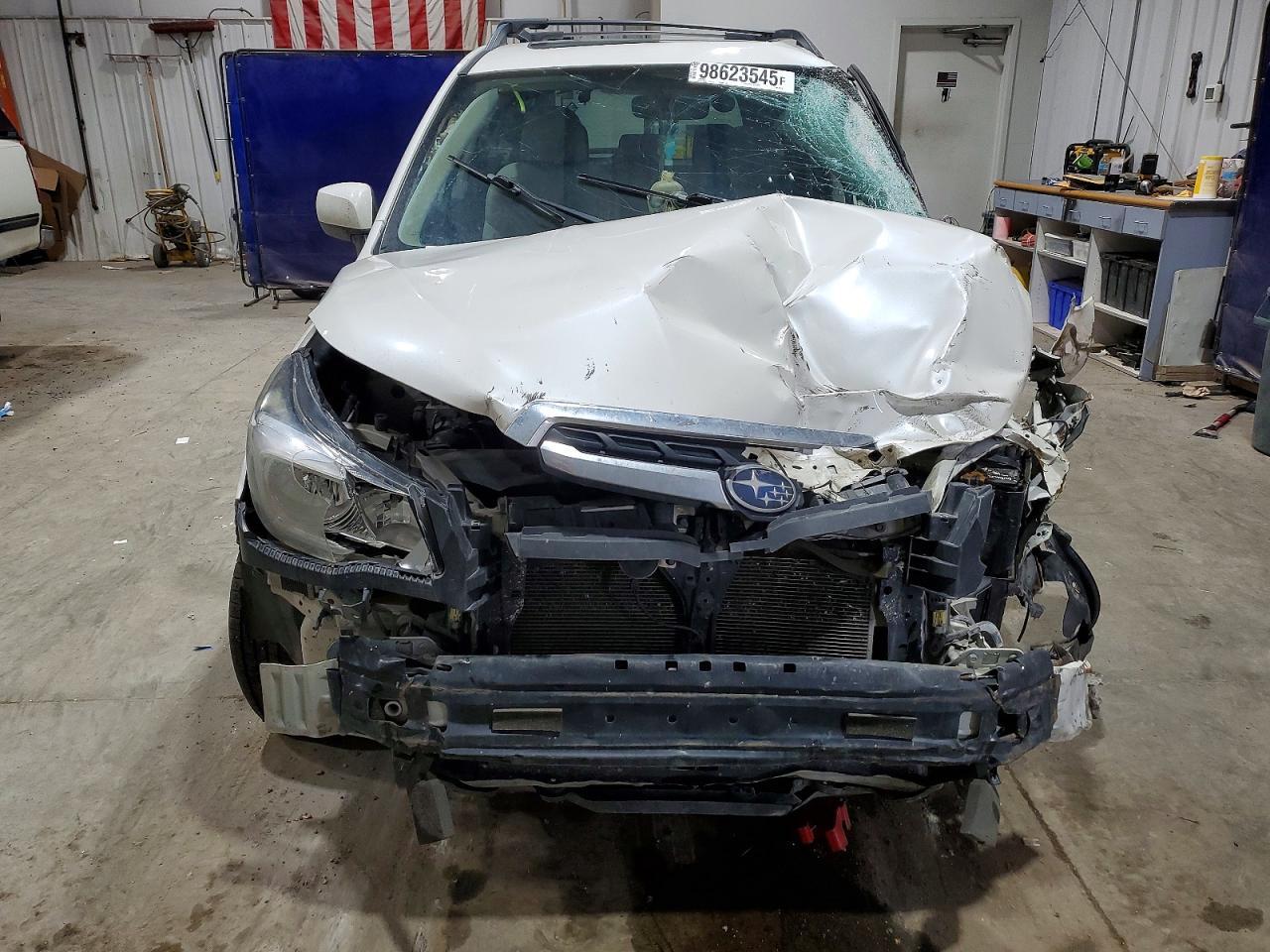 2017 SUBARU FORESTER