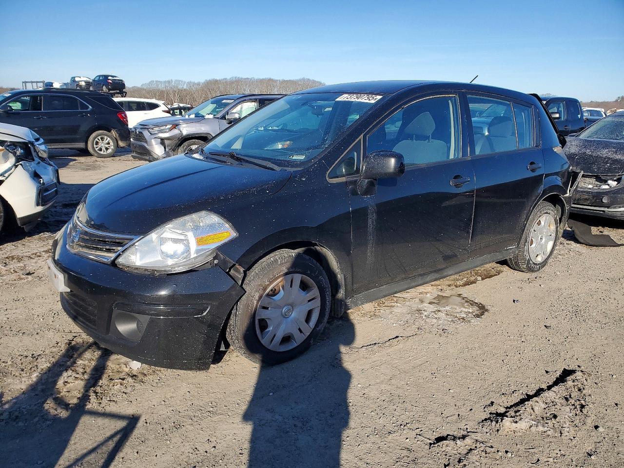 2011 NISSAN VERSA