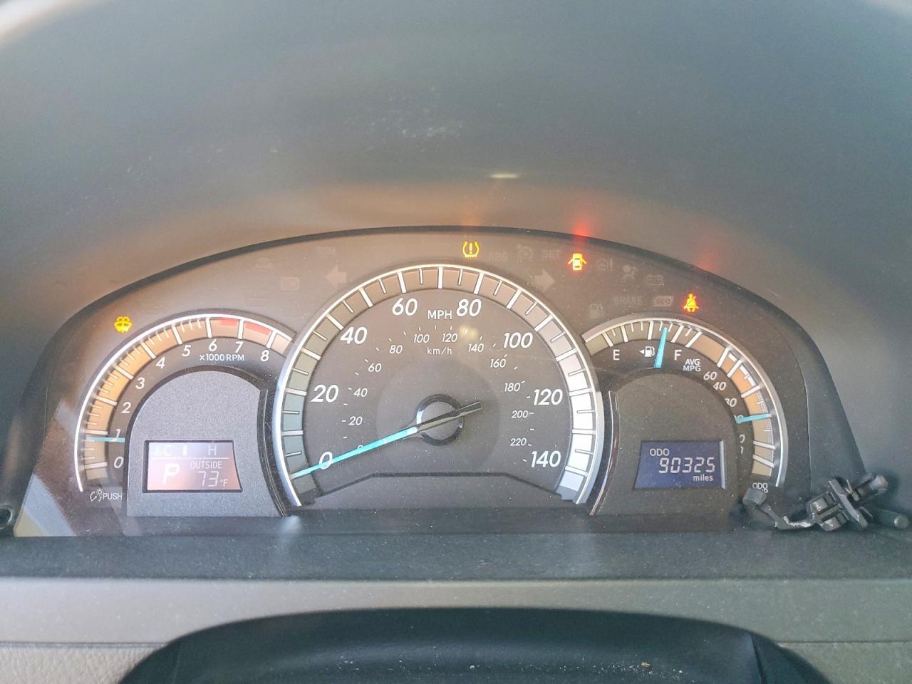 2014 TOYOTA CAMRY