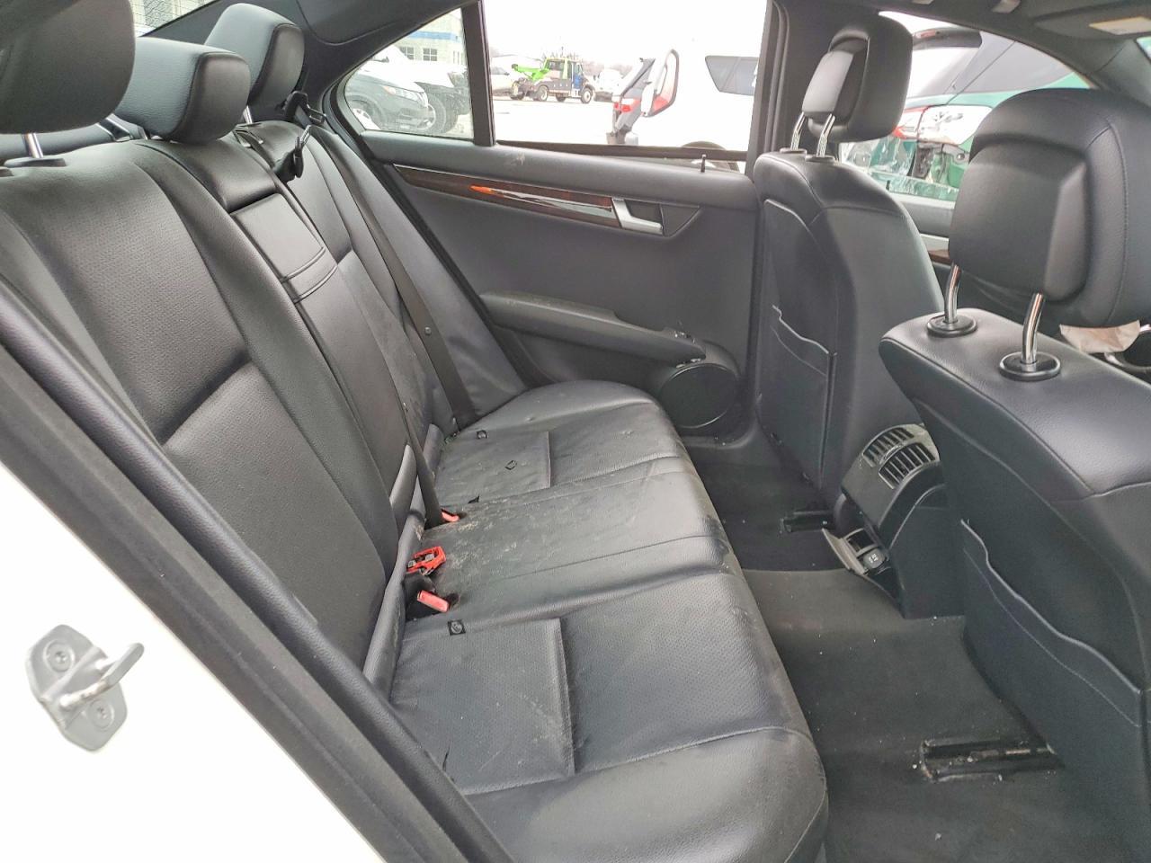 2012 MERCEDES-BENZ C-CLASS