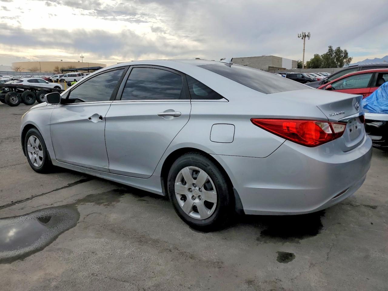 2013 HYUNDAI SONATA