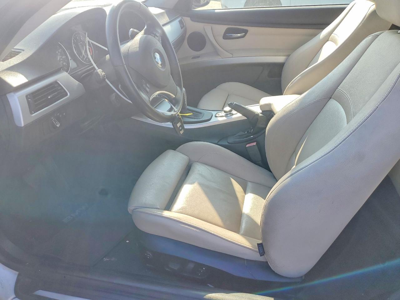 2011 BMW 3 SERIES