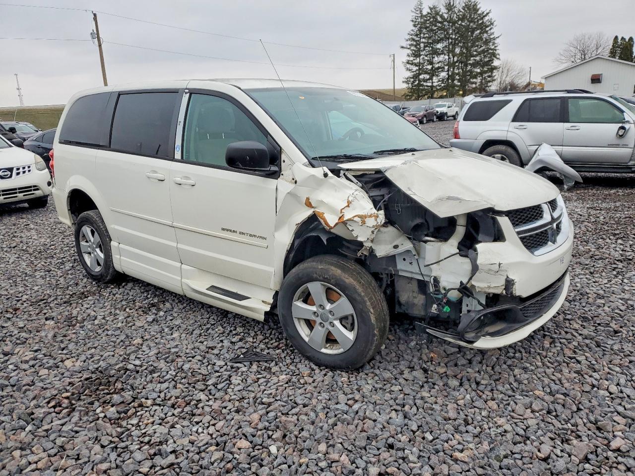 2013 DODGE GRAND CARAVAN