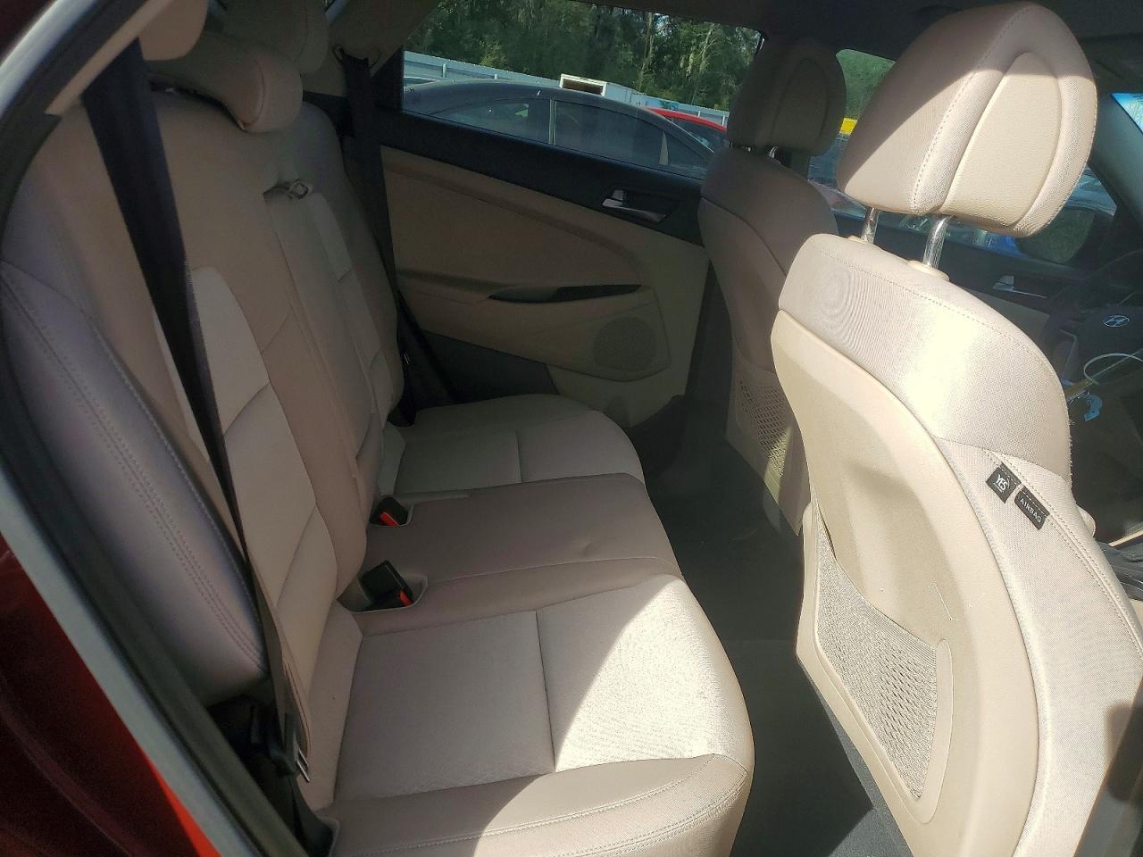 2017 HYUNDAI TUCSON