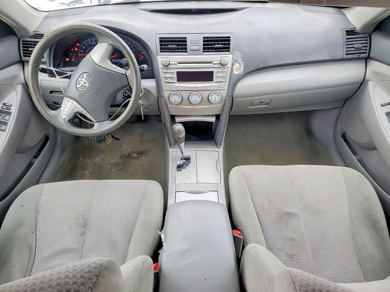 2011 TOYOTA CAMRY
