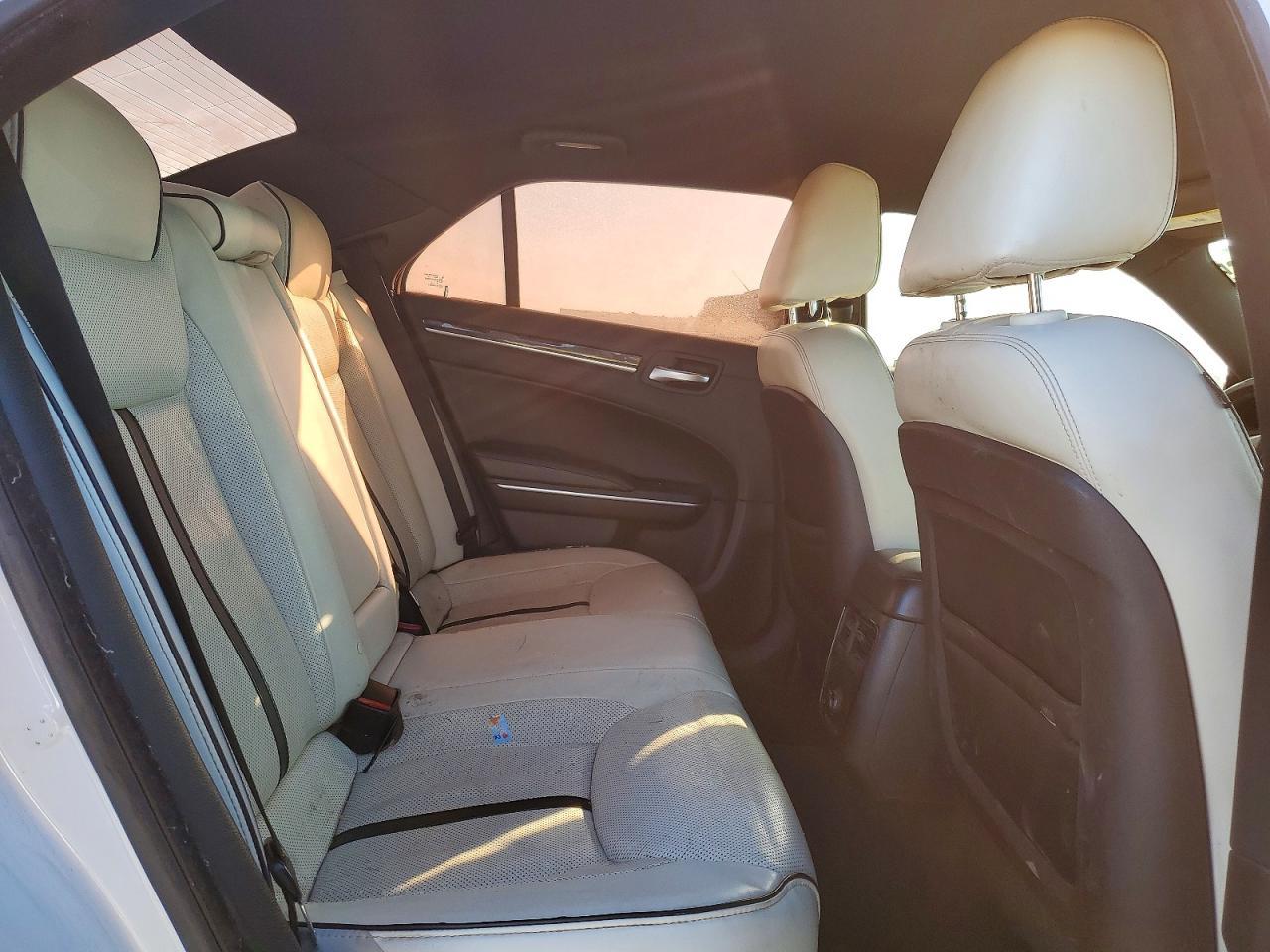 2014 CHRYSLER 300