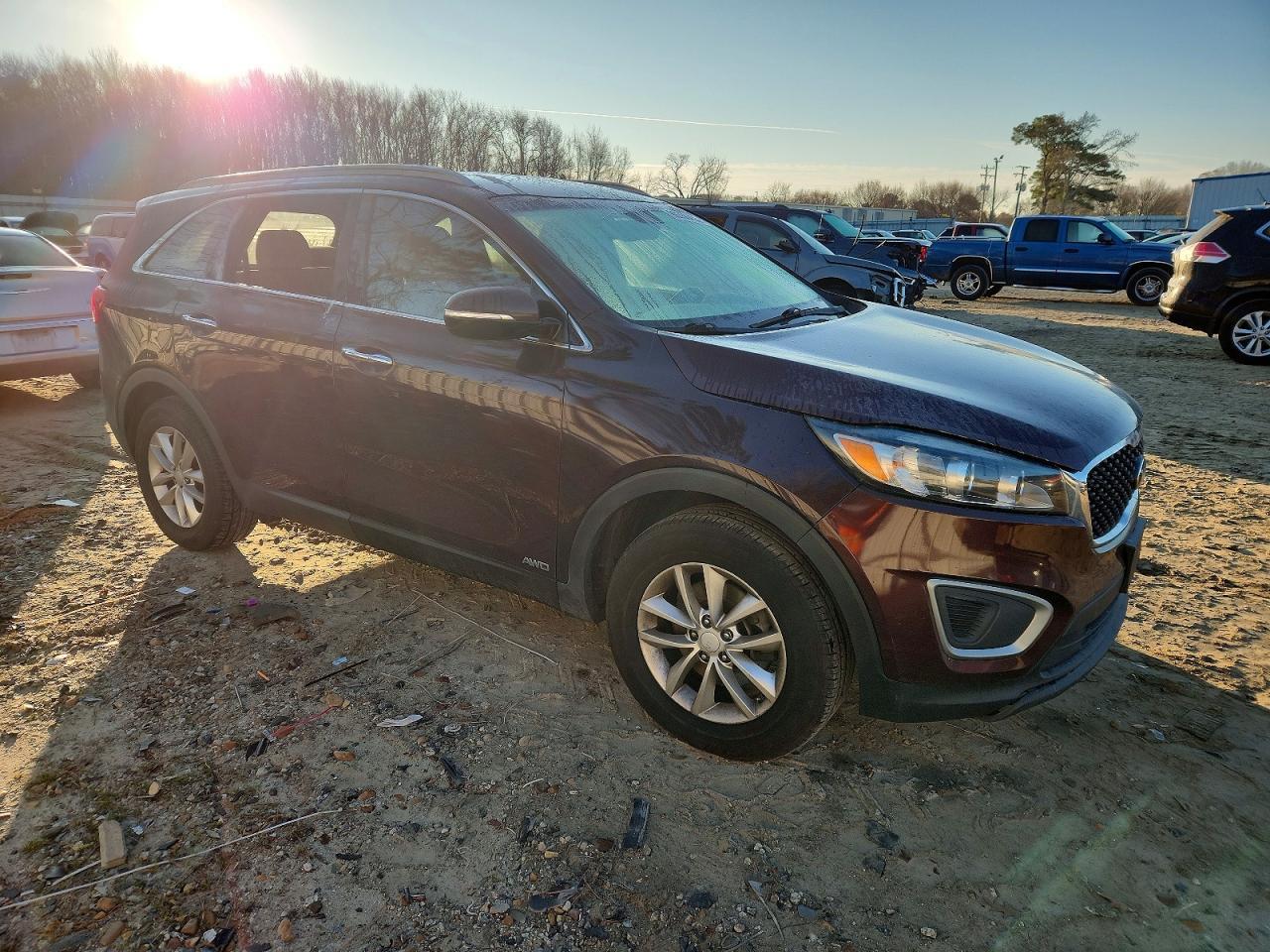 2016 KIA SORENTO