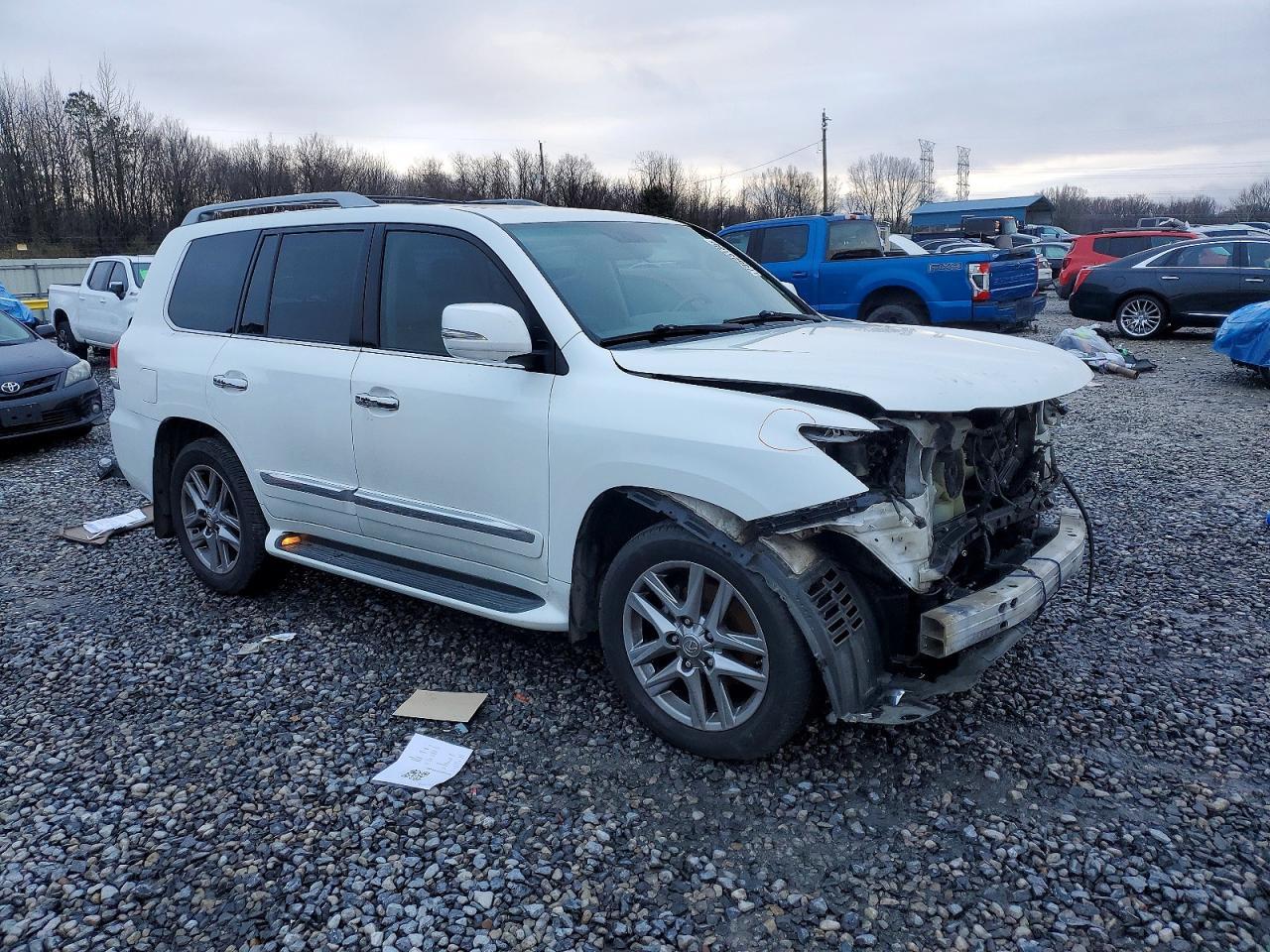 2015 LEXUS LX 570