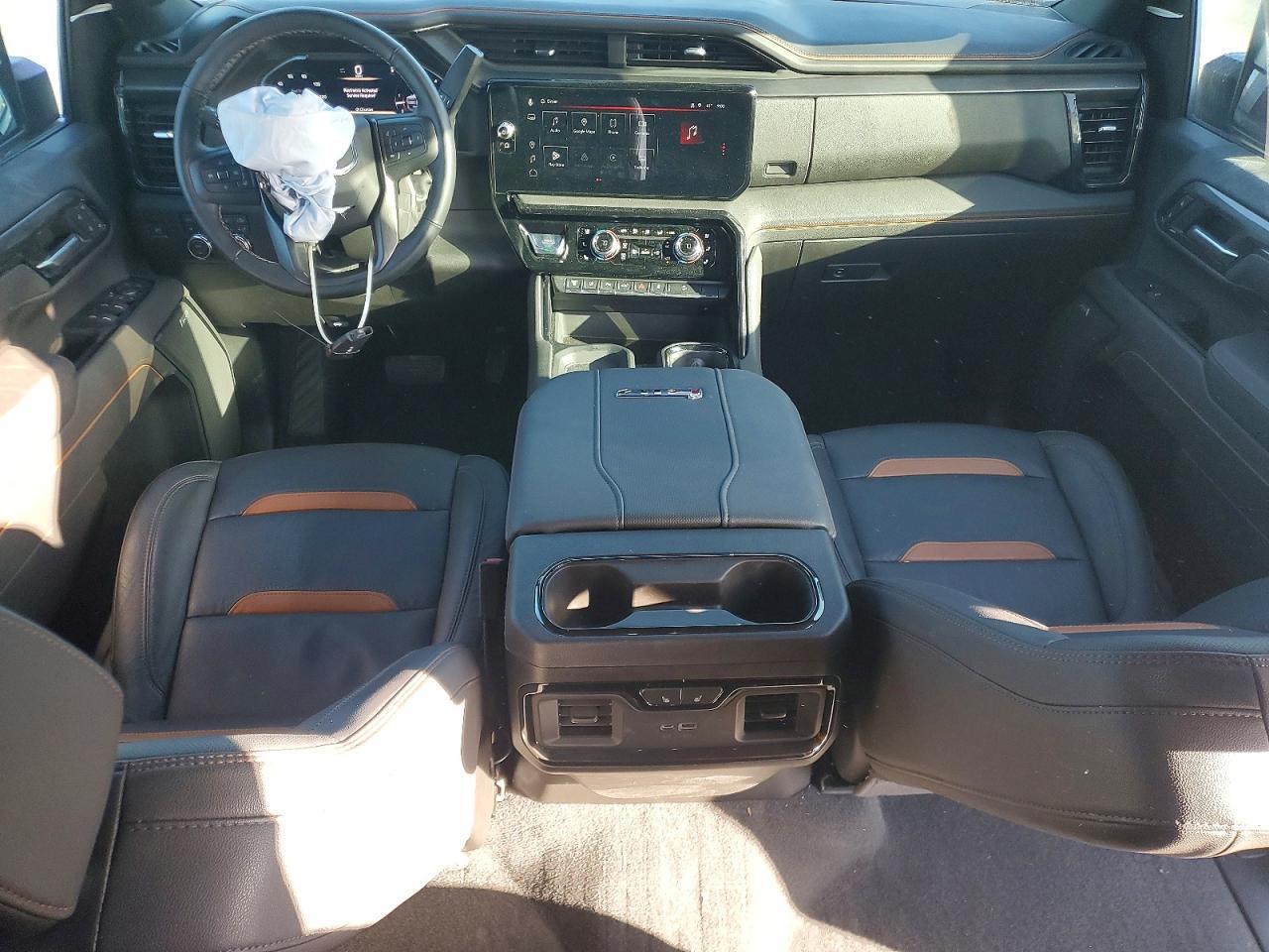 2025 GMC Sierra