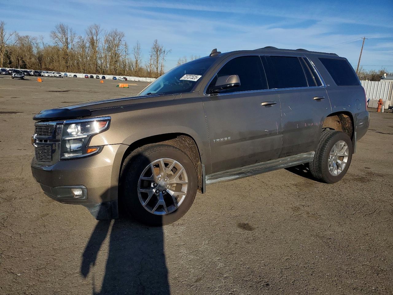 2016 CHEVROLET Tahoe