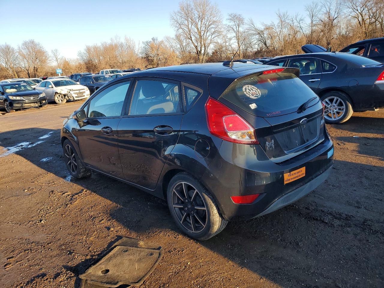 2015 FORD Fiesta