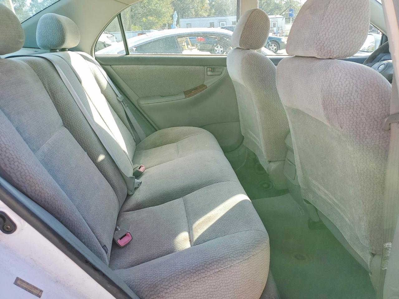 2004 TOYOTA COROLLA