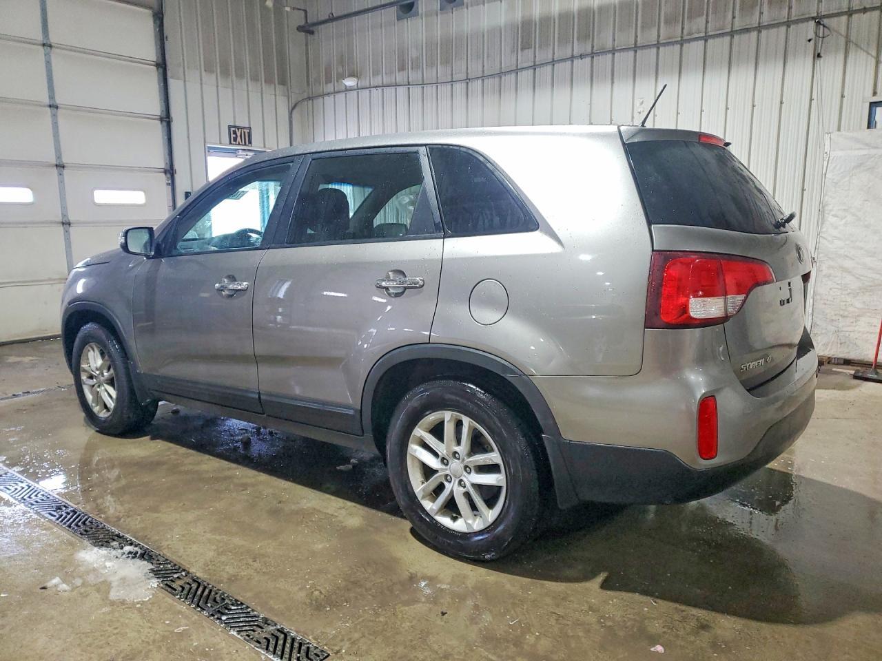 2014 KIA SORENTO