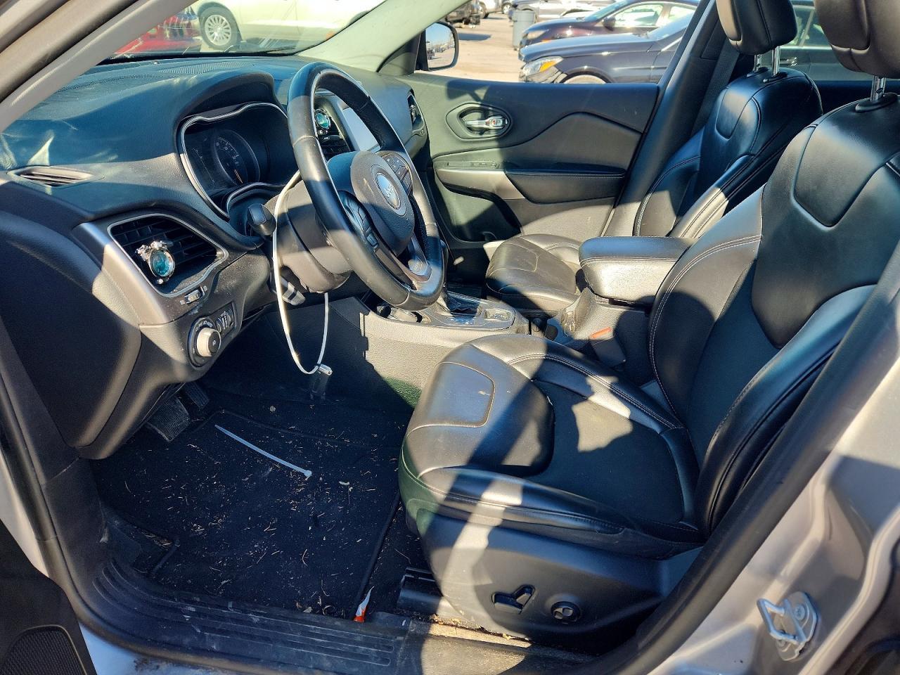2019 JEEP CHEROKEE