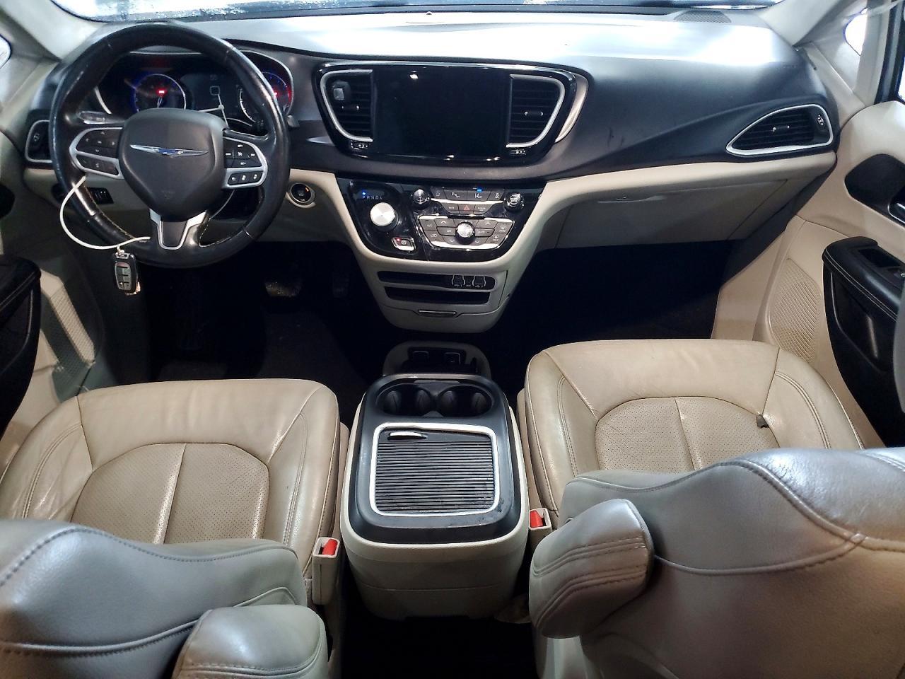2021 CHRYSLER Pacifica
