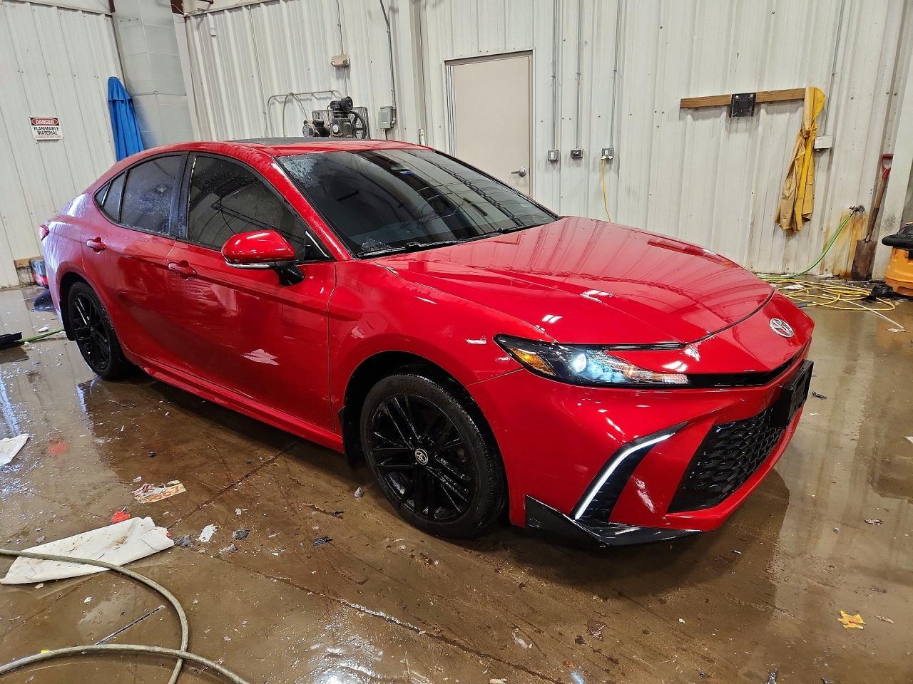 2025 TOYOTA CAMRY