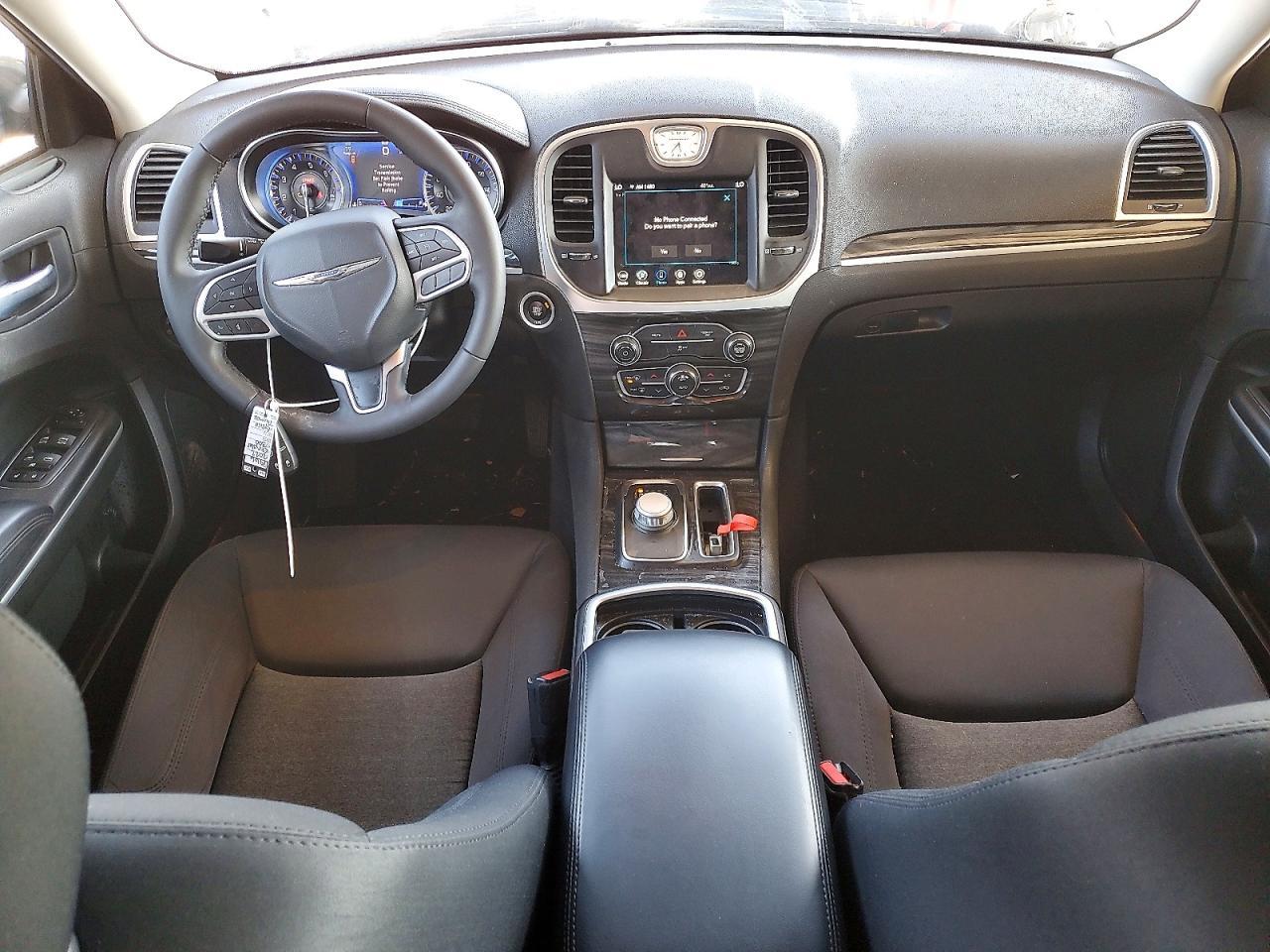 2022 CHRYSLER 300