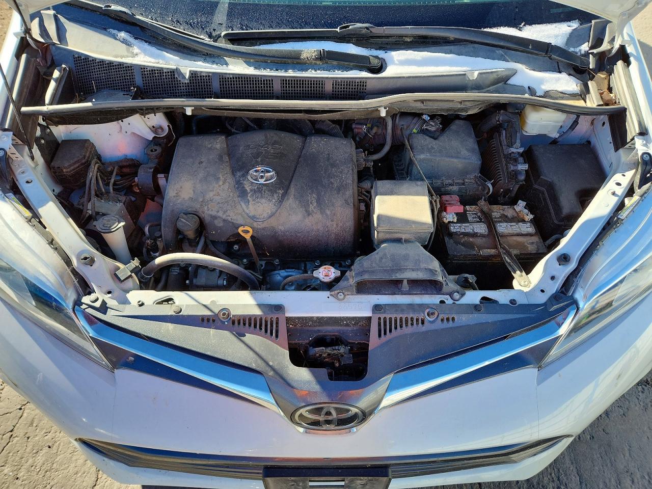 2018 TOYOTA SIENNA