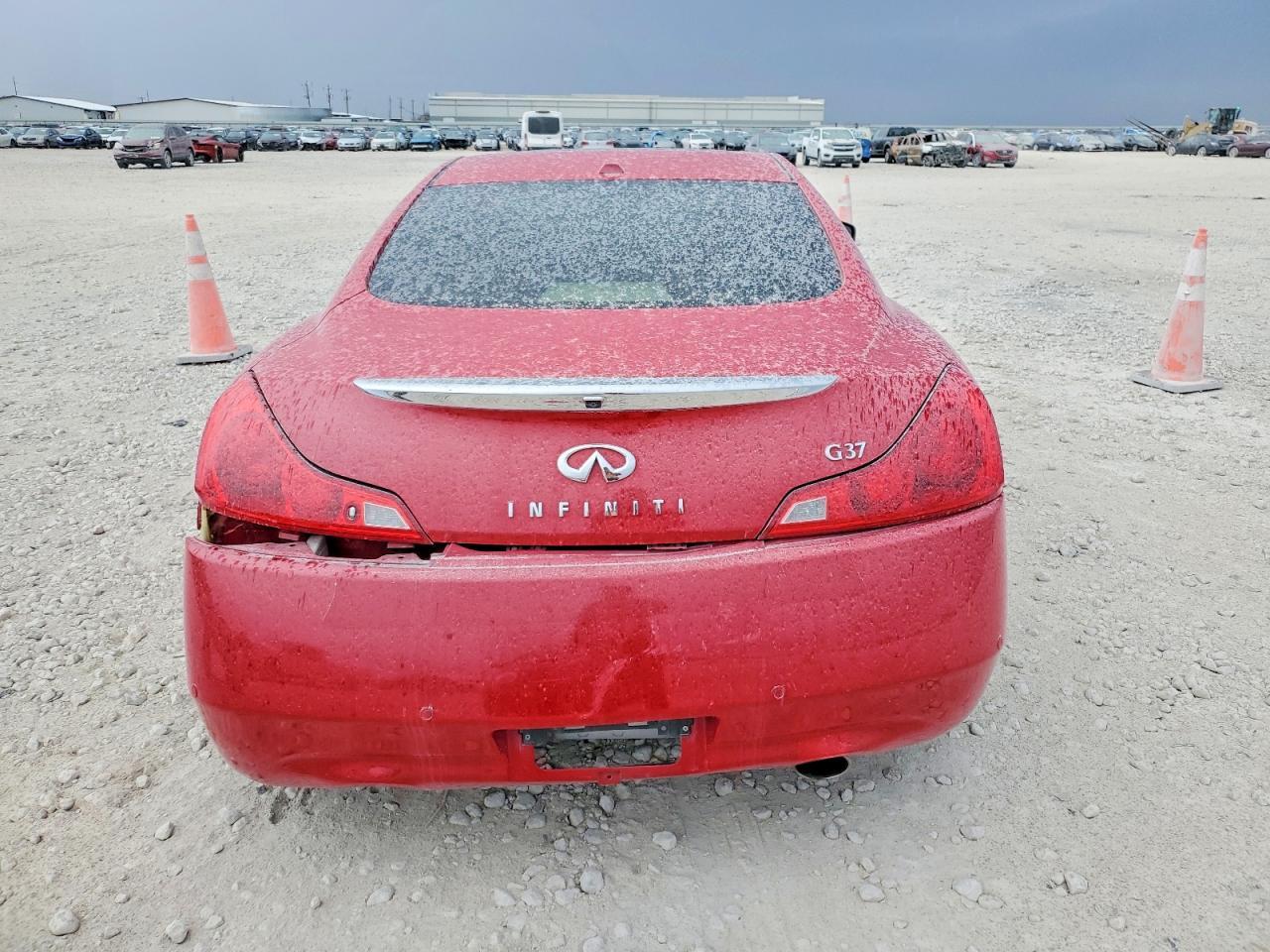 2012 INFINITI G37