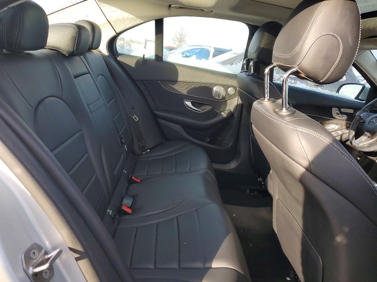 2016 MERCEDES-BENZ C-CLASS