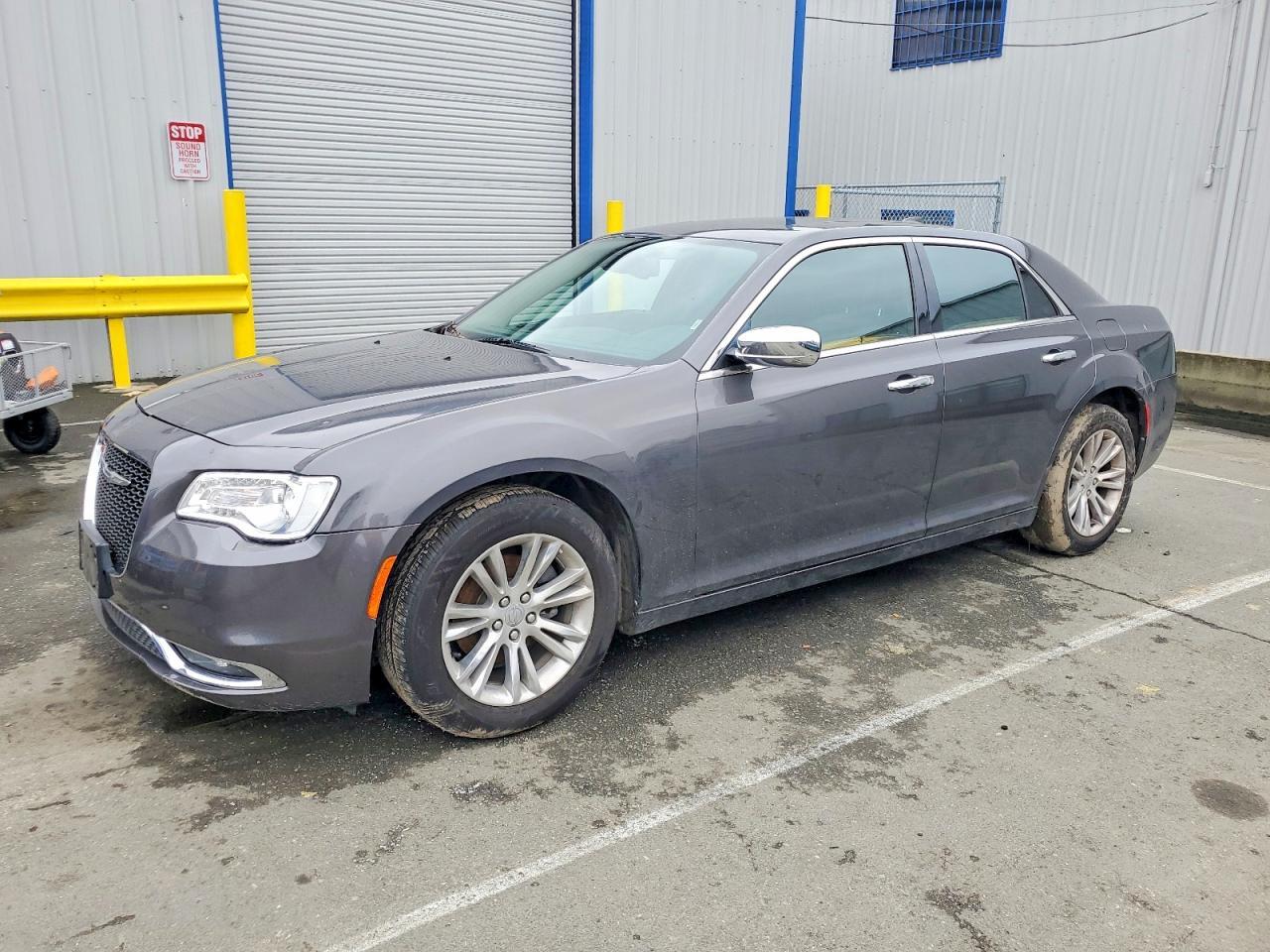 2016 CHRYSLER 300