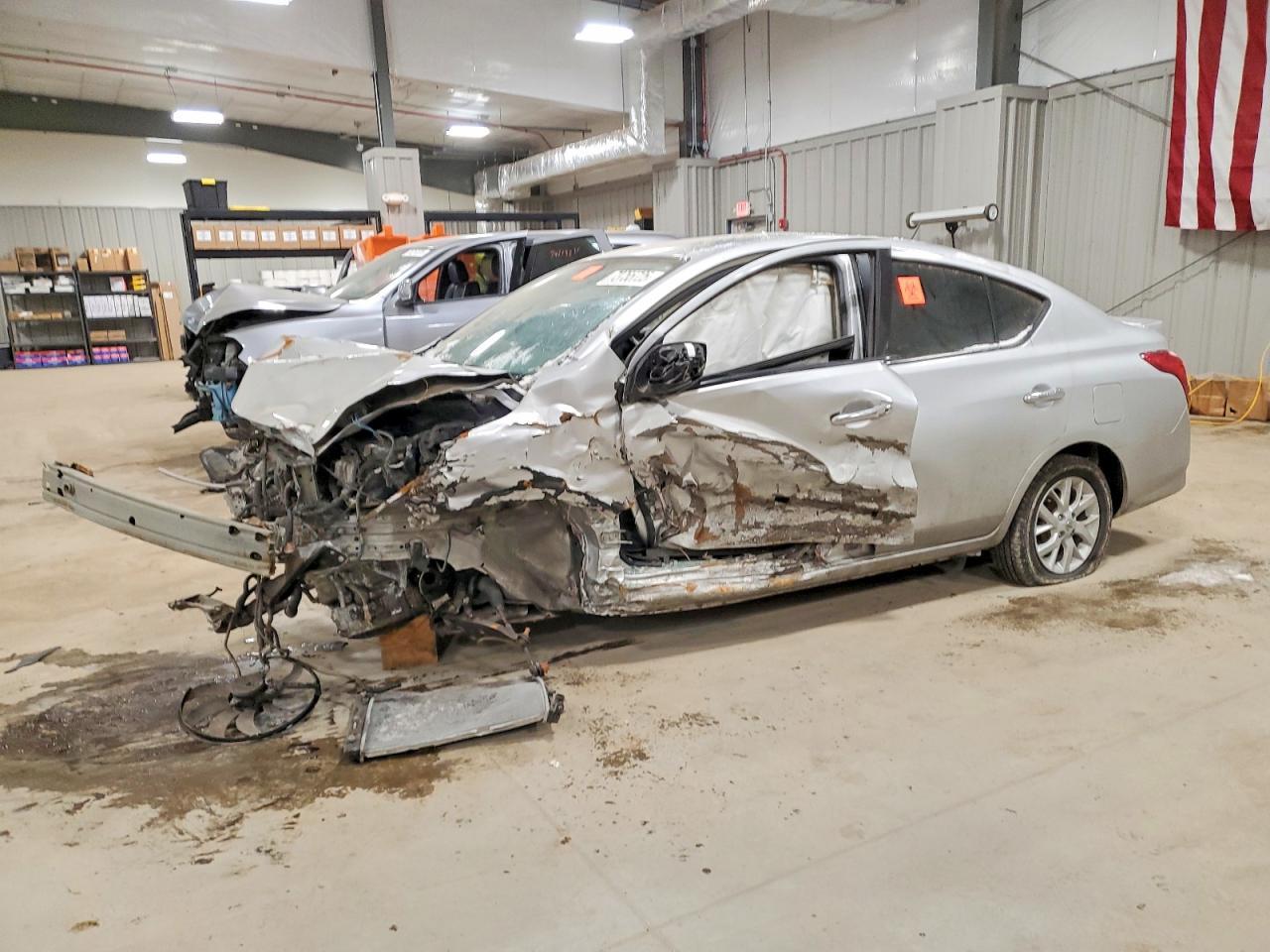 2018 NISSAN VERSA
