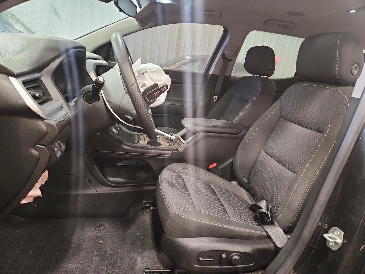 2022 GMC ACADIA