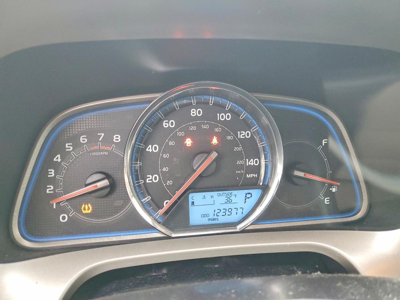 2014 TOYOTA RAV4