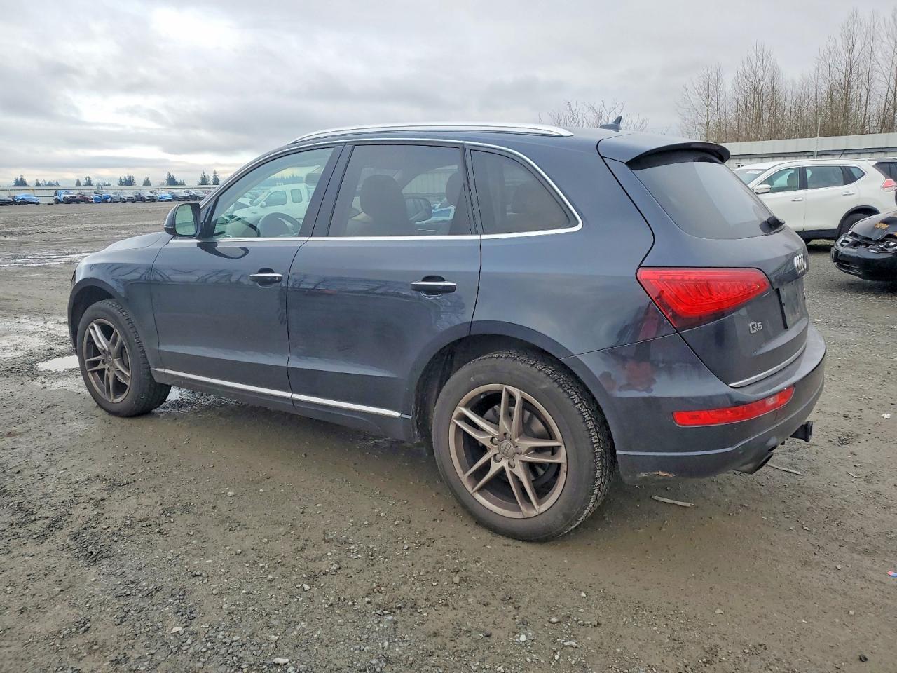 2015 AUDI Q5