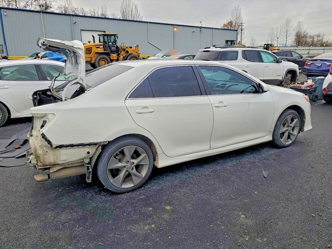 2012 TOYOTA CAMRY