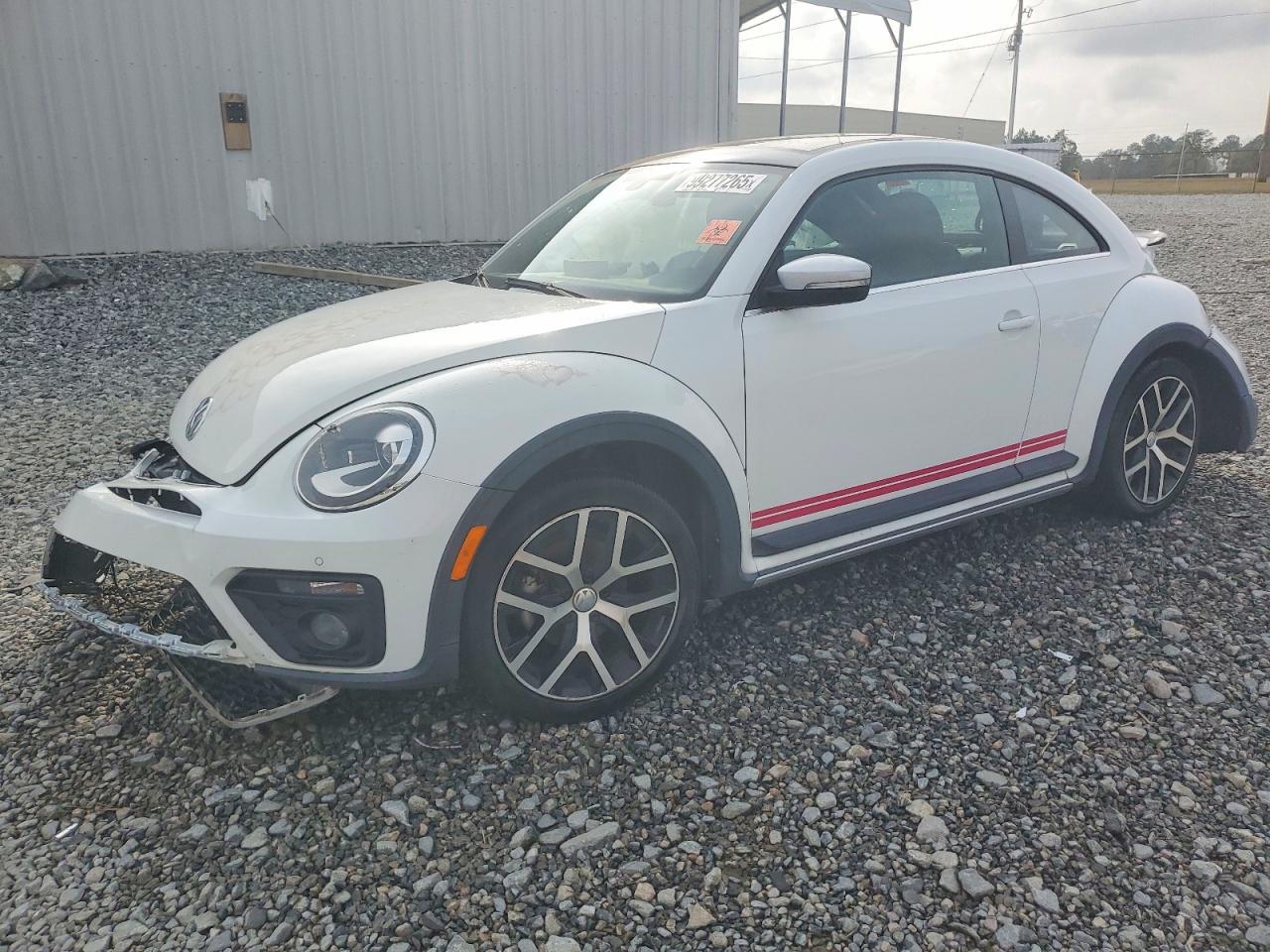 2018 VOLKSWAGEN Beetle